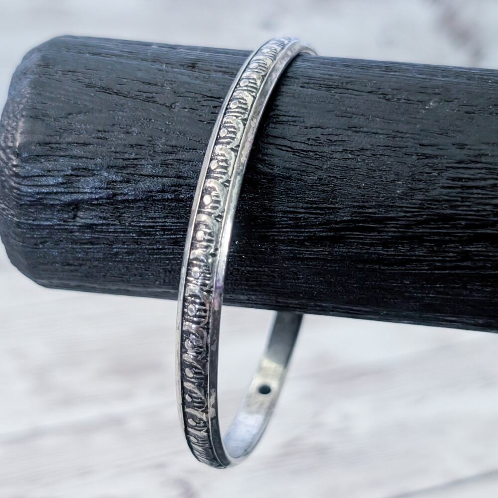Vintage Bracelet Silver Tone  Bangle 8" - Tarnish/Marks
